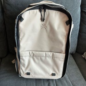 Tropicfeel Nest Backpack 16L